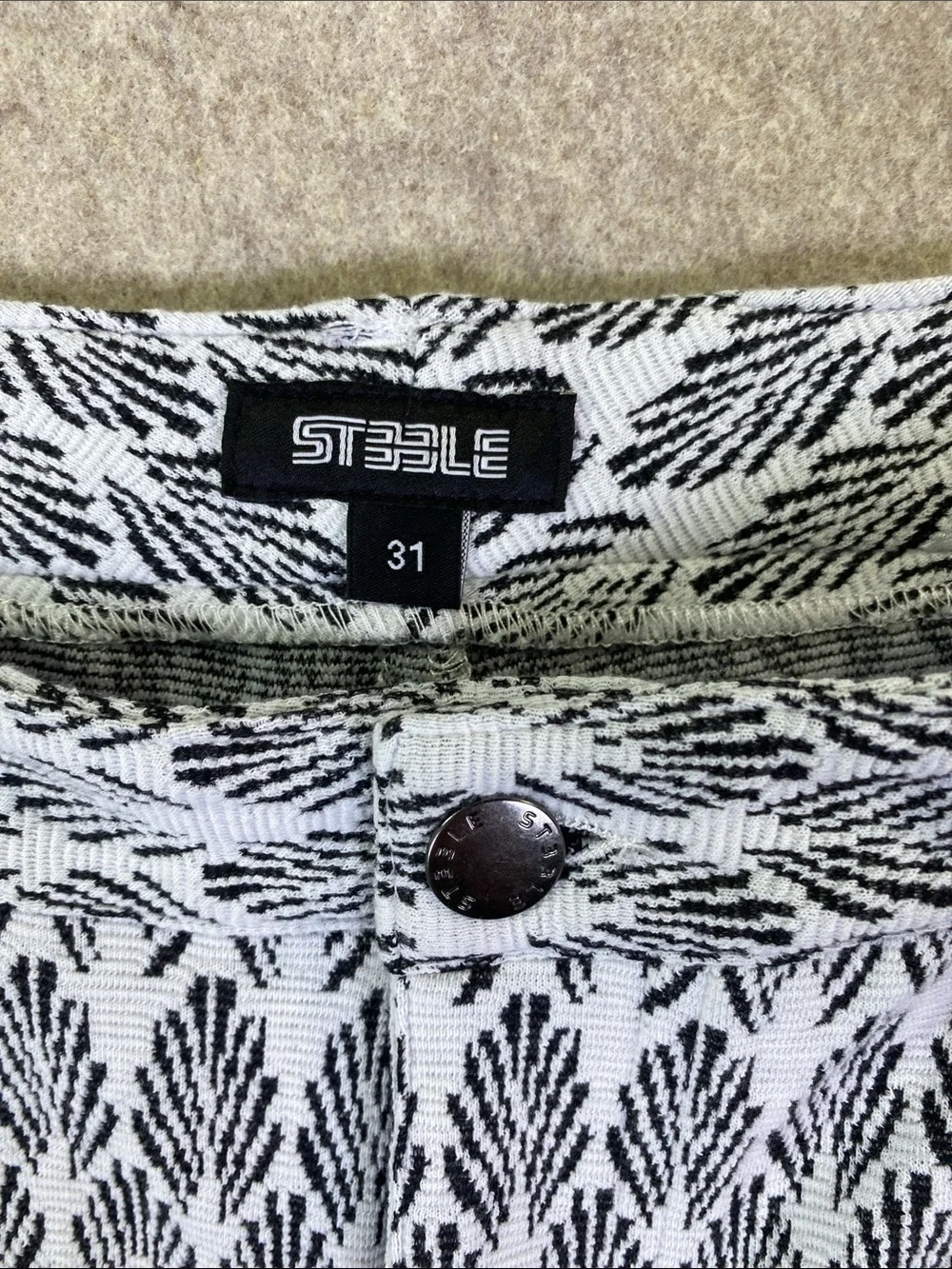 NWT ST33LE 5” Black & White Palms Printed Jacquard Shorts